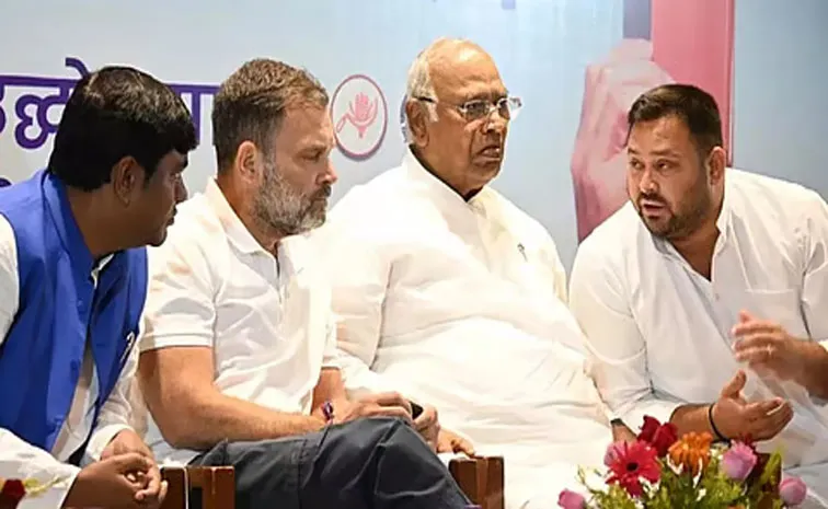Grand alliance to finalise Bihar seat-sharing on October 13