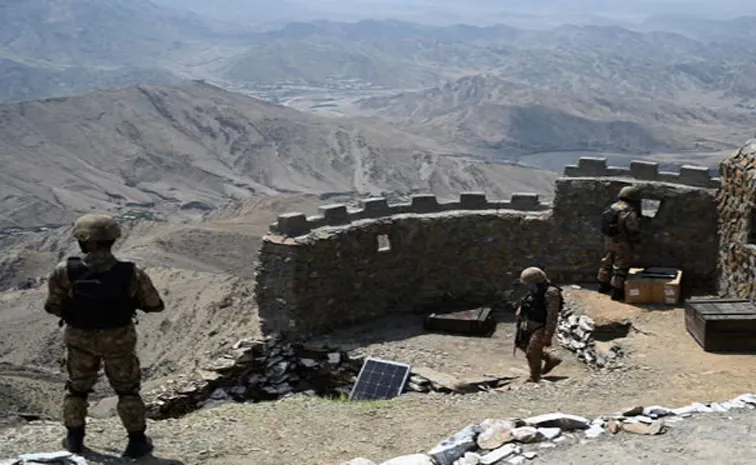 Pakistan killed 200 Afghan fighters as Taliban claims killing 58 Pakistani soldiers in overnight operations