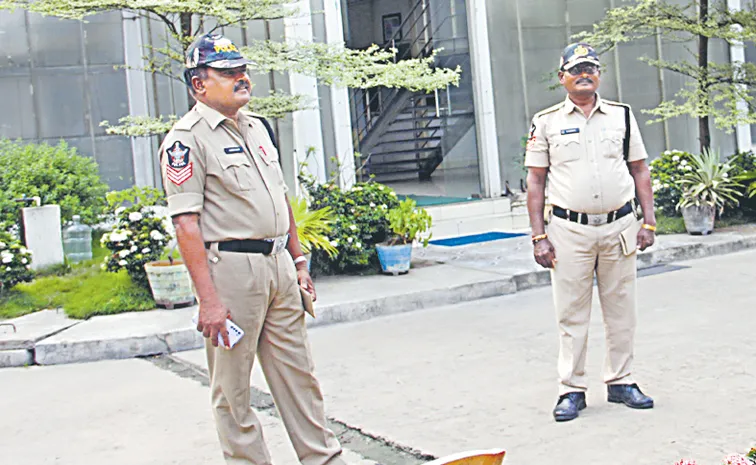 AP Police Over Action On Vijayawada Sakshi Head Office By Chandrababu Govt