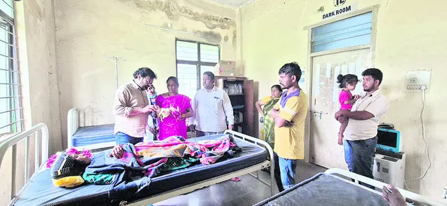 వైద్యులు అందుబాటులో ఉండాలి 