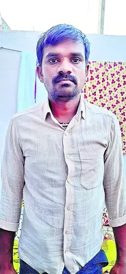 విద్యుత్‌ షాక్‌తో యువకుడు మృతి 