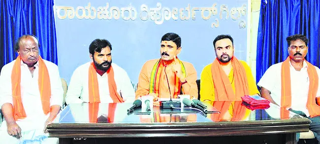సమస్యలు గాలికొదిలి ఓట్ల చోరీ డ్రామా