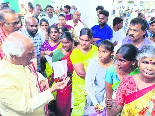 ఓపీ కోసం టోకెన్‌ విధానం తేవాలి