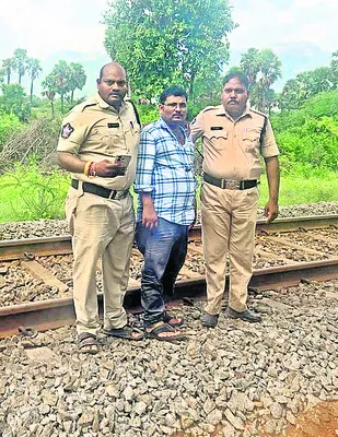 శభాష్ పోలీసు.. !