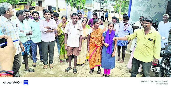 యజమానే మా కొడుకును చంపేశాడు..
