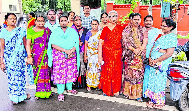 వర్షానికి పోలీస్ గ్రీవెన్స్ రద్దు