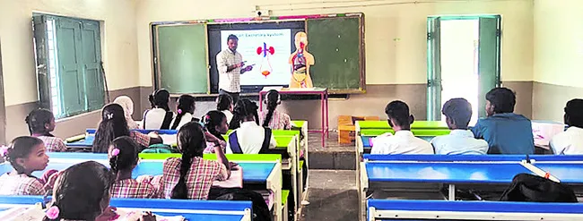 ‘పది’ విద్యార్థులపై శ్రద్ధ