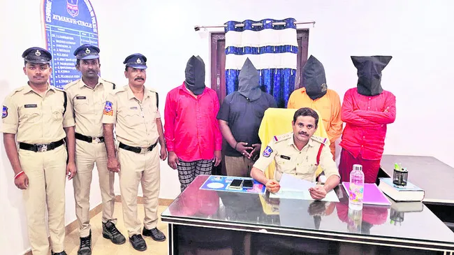 బాలిక