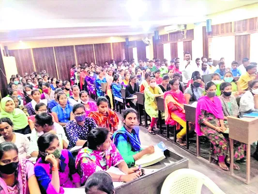 భవిష్యత్‌కు భరోసా