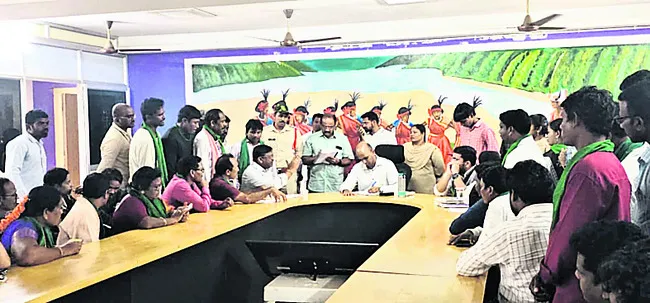 ఐటీడీఏ గ్రీవెన్స్లో సమస్యల ఏకరువు