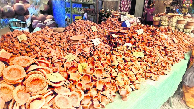 దీపం.