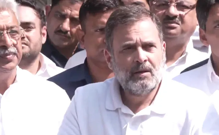 ఐపీఎస్‌ పూరన్‌ కుటుంబ సభ్యులకు రాహుల్‌ పరామర్శ