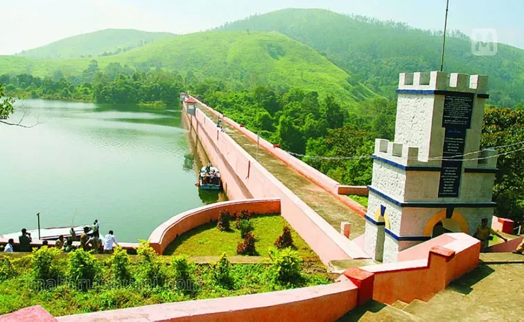 Supreme Court Seeks Expert Review for Mullaperiyar Dam Safety