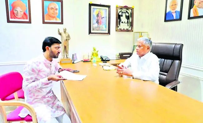 రైల్వే కోచ్‌ పరిశ్రమ ఏర్పాటు చేయండి