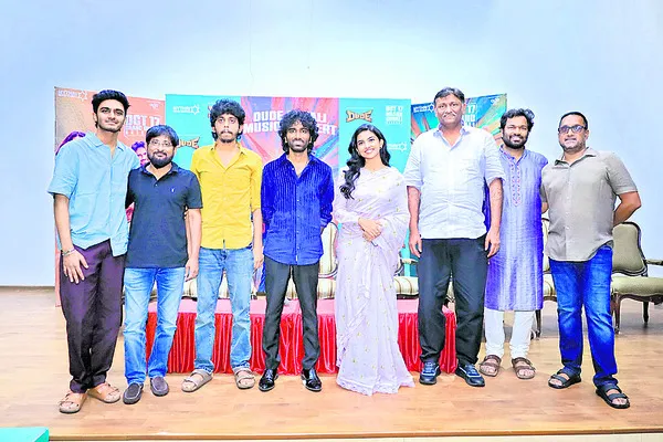 మమితా నటిస్తున్నారంటేనే ఆశ్చర్యపోయా! 