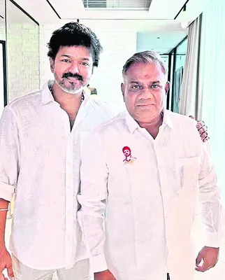 అజ్ఞాత వాసం వీడిన టీవీకే నేతలు 