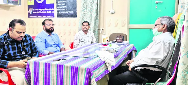 గుంతకల్లు ఆస్పత్రిలో  డీసీహెచ్‌ఎస్‌ విచారణ 