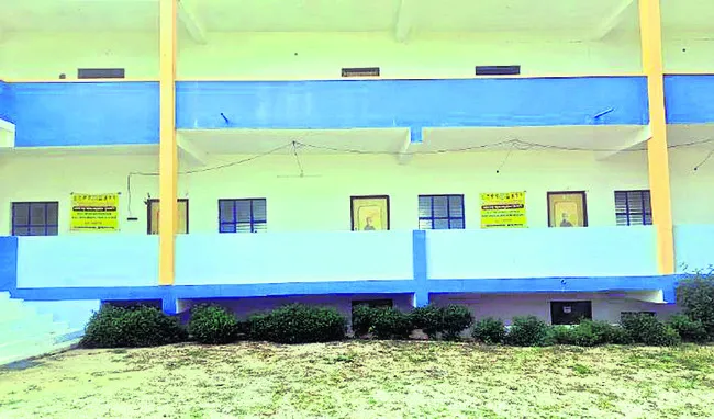 మళ్లీ దగాపడిన మహిళలు