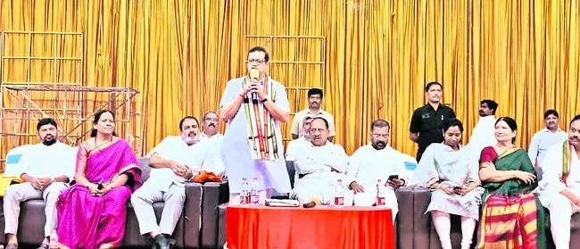 కష్టపడే వారికి కాంగ్రెస్లో పదవులు