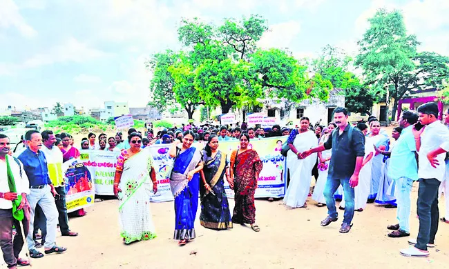 ఆడ బిడ్డలను కాపాడుకుందాం