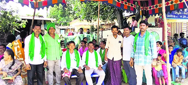 కోరుకున్న చోట పునరావాసం కల్పించాలి 