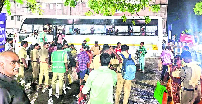 తిరుమలలో తనిఖీలు