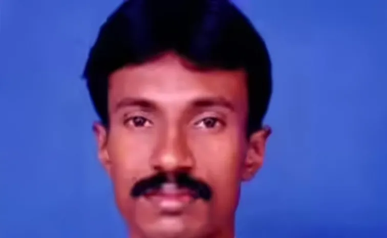 Thakkallapalli Vasudeva Rao set to surrender before CM Devendra Fadnavis