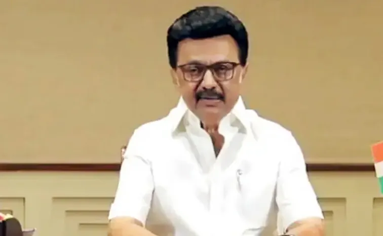 Tamil Nadu: హిందీ హోర్డింగులు, సినిమాలపై నిషేధం!
