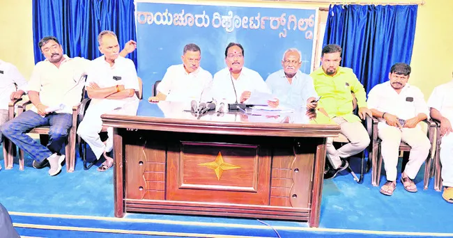అభివృద్ధికి అందరూ పట్టం 