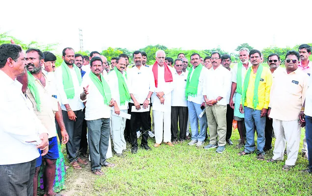 భూ నిర్వాసితులకు రాచకొండలో భూములివ్వాలి