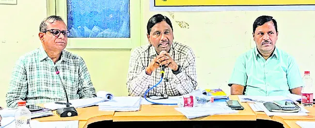 విద్యుత్ అంతరాయం లేకుండా చూడాలి