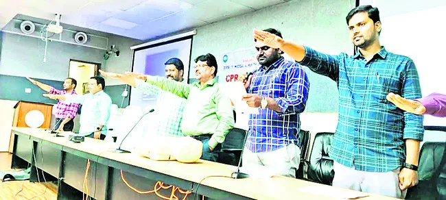 సీపీఆర్పై అవగాహన ఉండాలి