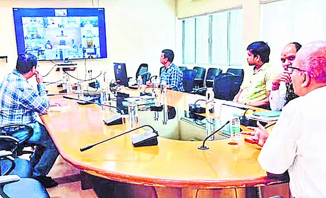 తప్పుడు సమాచారం తగదు: సీఈఓ