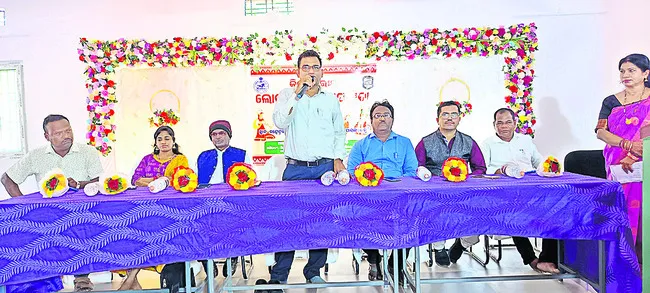 నృత్య పోటీలకు విశేష స్పందన