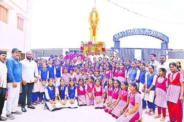కలాం జీవితం స్ఫూర్తిదాయకం