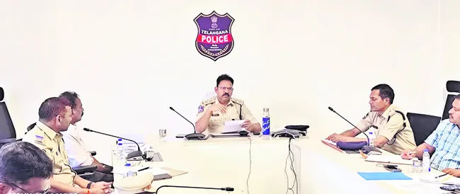 ప్రజల భద్రత బాధ్యత : ఎస్పీ 