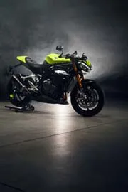 Triumph Speed Triple 1200 RX Launched8