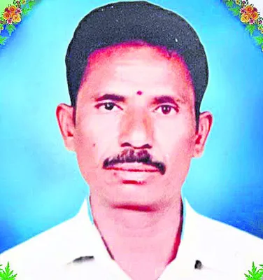 పురుగుల మందు తాగి వ్యక్తి..