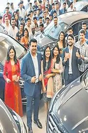 September auto sales hit record high as festivel and gst cuts