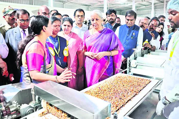 వ్యవసాయ ఉత్పత్తుల తయారీకి ప్రాధాన్యత