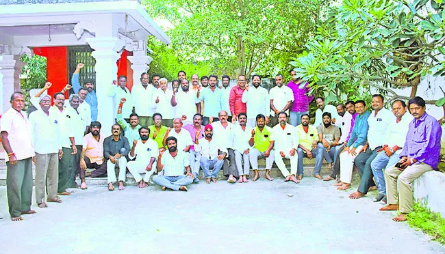 రిజర్వేషన్లు సాధించే వరకు పోరాటం