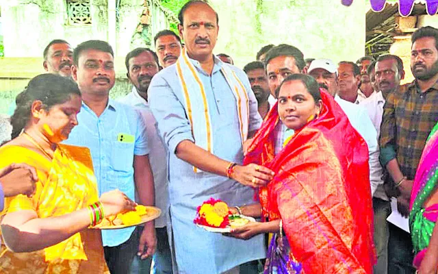 ‘ఇందిరమ్మ’ గృహప్రవేశం