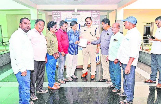 కలంపై