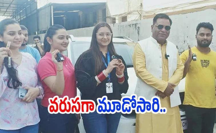 MK Bhatia Gifts Cars To His Employees