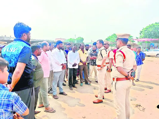 విక్రయదారులు నిబంధనలు పాటించాలి