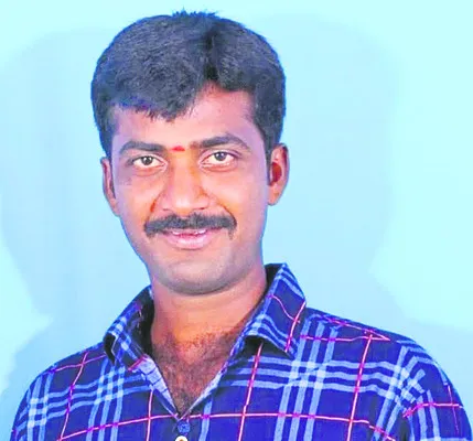 ఆర్థిక సమస్యలతో యువకుడు ఆత్మహత్య 
