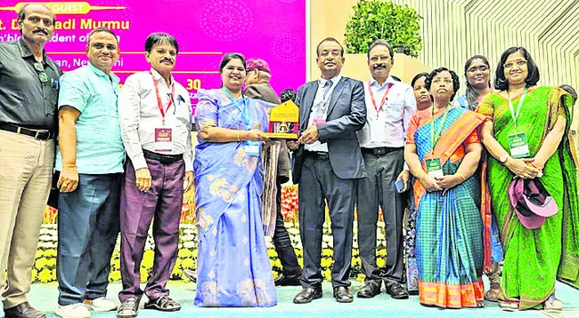 పత్తి కేంద్రాలు తెరవాలి