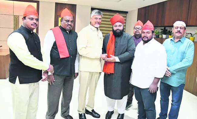 ● సీఎంకు ఆహ్వానం