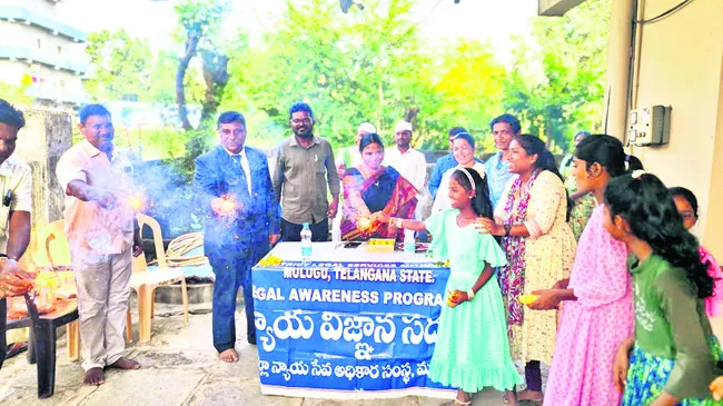 బాలసదనంలో దీపావళి సంబురాలు