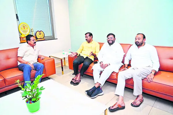 అమరావతికి రేషన్ పంచాయితీ